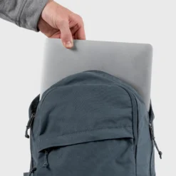 Rugzak Fjallraven Raven 20 Foliage Green 9 Rugzak Fjallraven Raven 20 Foliage Green -Fjallraven 3 Raven 20 26051 042 F DETAIL FJR