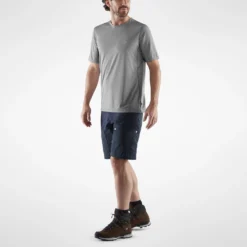 T-Shirt Fjallraven Men Abisko Day Hike SS Green -Fjallraven 3 abisko day hike ss m 87197 016 c model fjr