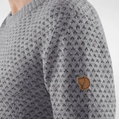 Trui Fjallraven Men Ovik Nordic Sweater Chalk White -Fjallraven 4 F82020 FW19 b oevik nordic sweater m fjaellraeven 21