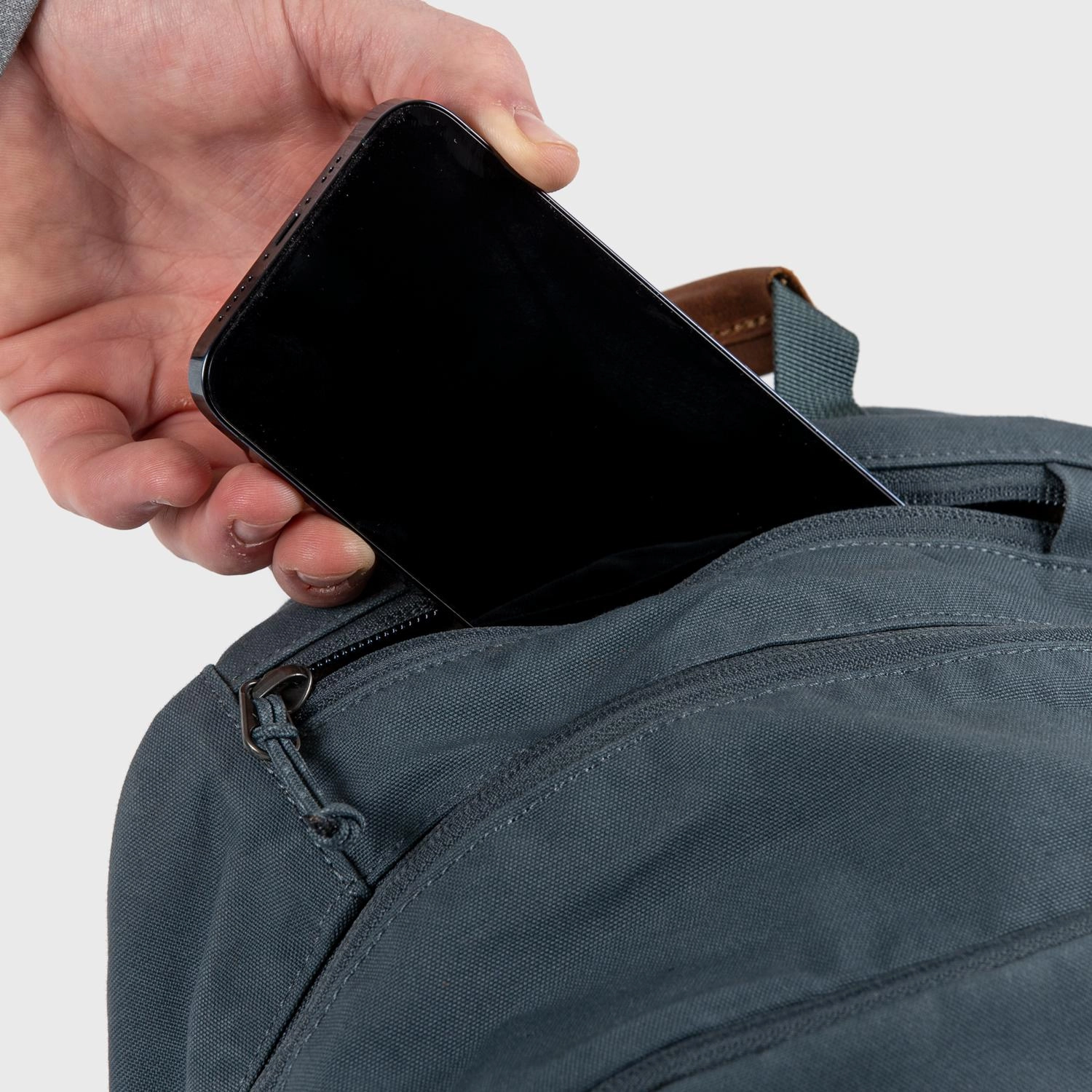 Rugzak Fjallraven Raven 20 Foliage Green 4 Rugzak Fjallraven Raven 20 Foliage Green - Afbeelding 4