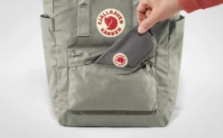 Rugzak Fjallraven Kanken Totepack Royal Purple -Fjallraven 9 Kanken Totepack 23710 021 G DETAIL FJR