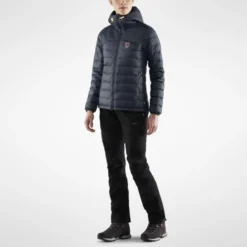 Fjallraven Jas Fjällräven Women Expedition Pack Down Hoodie Navy -Fjallraven Expedition Pack Down Hoodie W 86122 560 C MODEL FJR