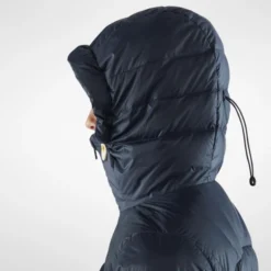 Fjallraven Jas Fjällräven Women Expedition Pack Down Hoodie True Red -Fjallraven Expedition Pack Down Hoodie W 86122 560 K DETAIL FJR 1