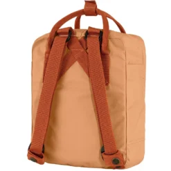 Fjallraven Rugzak Fjällräven Kånken Mini Peach Sand-Terracotta Brown -Fjallraven Kanken MIni 23561 241 243 G MAIN FJR