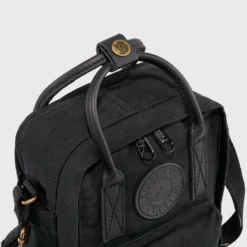 Fjallraven Schoudertas Fjällräven Kånken No. 2 Sling Black -Fjallraven Kanken No 2 Black Sling 23799 550 H DETAIL FJR
