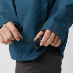 Jas Fjallraven Women Vardag Anorak Mais Yellow-Aloe Green -Fjallraven Vardag Anorak W 87009 638 H DETAIL FJR 1